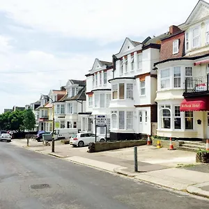 Hotel Welbeck - Close To Beach, Train Station & Airport, Southend-on-Sea